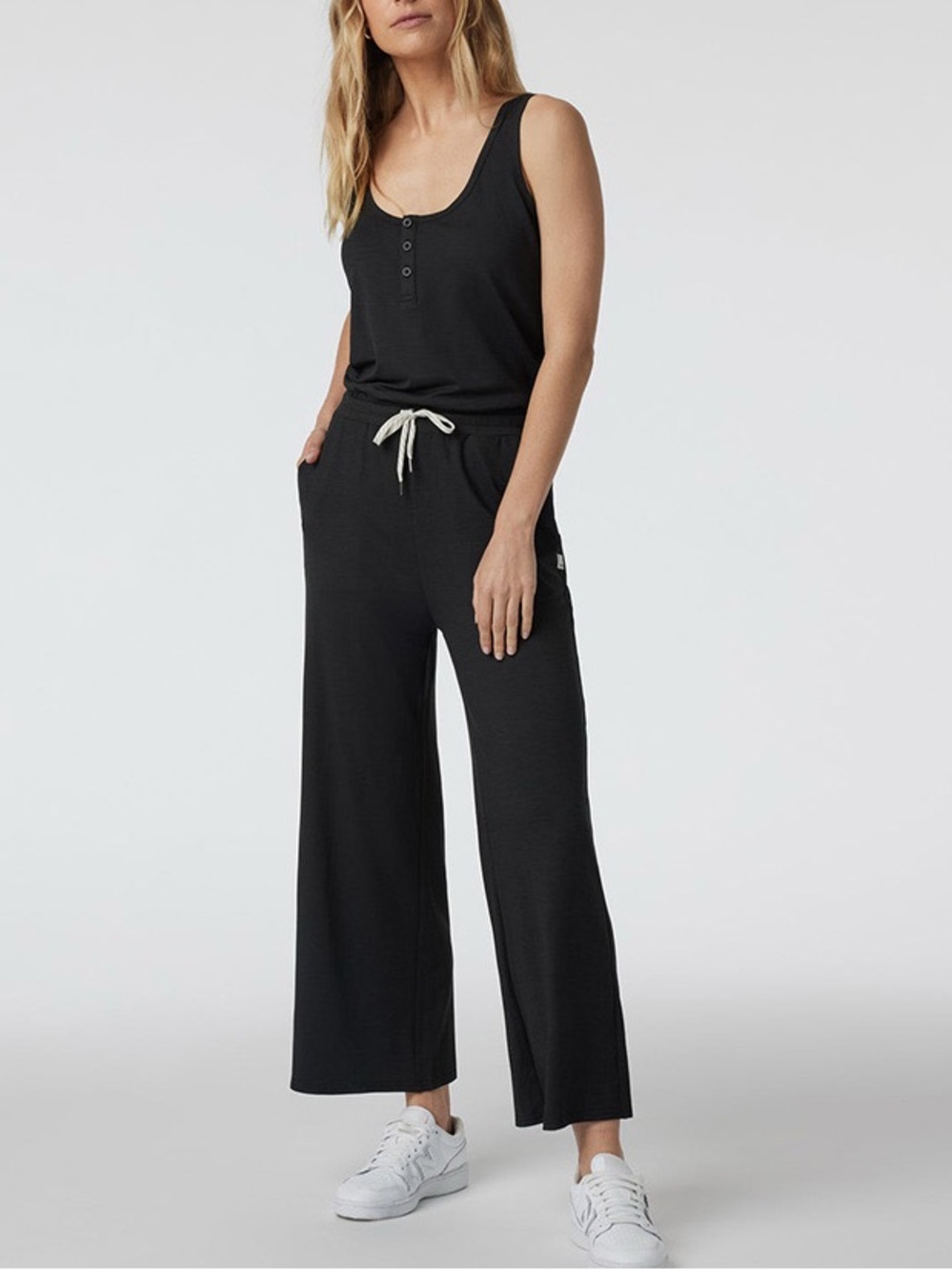NWT Vuori Falls Jumpsuit Athleisure One-piece DreamKnit Wideleg Casual Lounge M